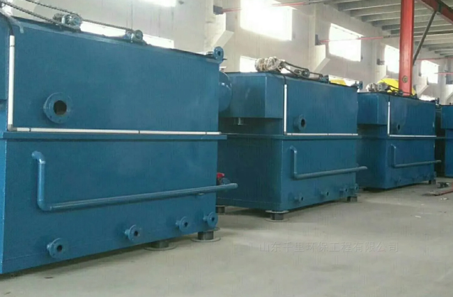 污水处理生产车间一角